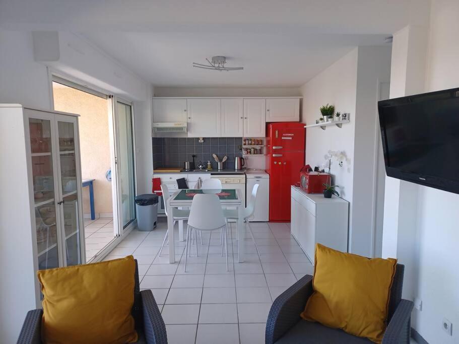 Plain-Pied, Terrasse, Piscine, Pleine Vue Mer, Plage A 6' A Pied, Parking, Wifi Fleury  Exteriör bild